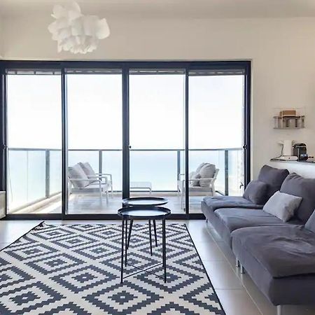 Oַ&O Group- Luxury Apt Tower Best Sea View Bat Yam Εξωτερικό φωτογραφία