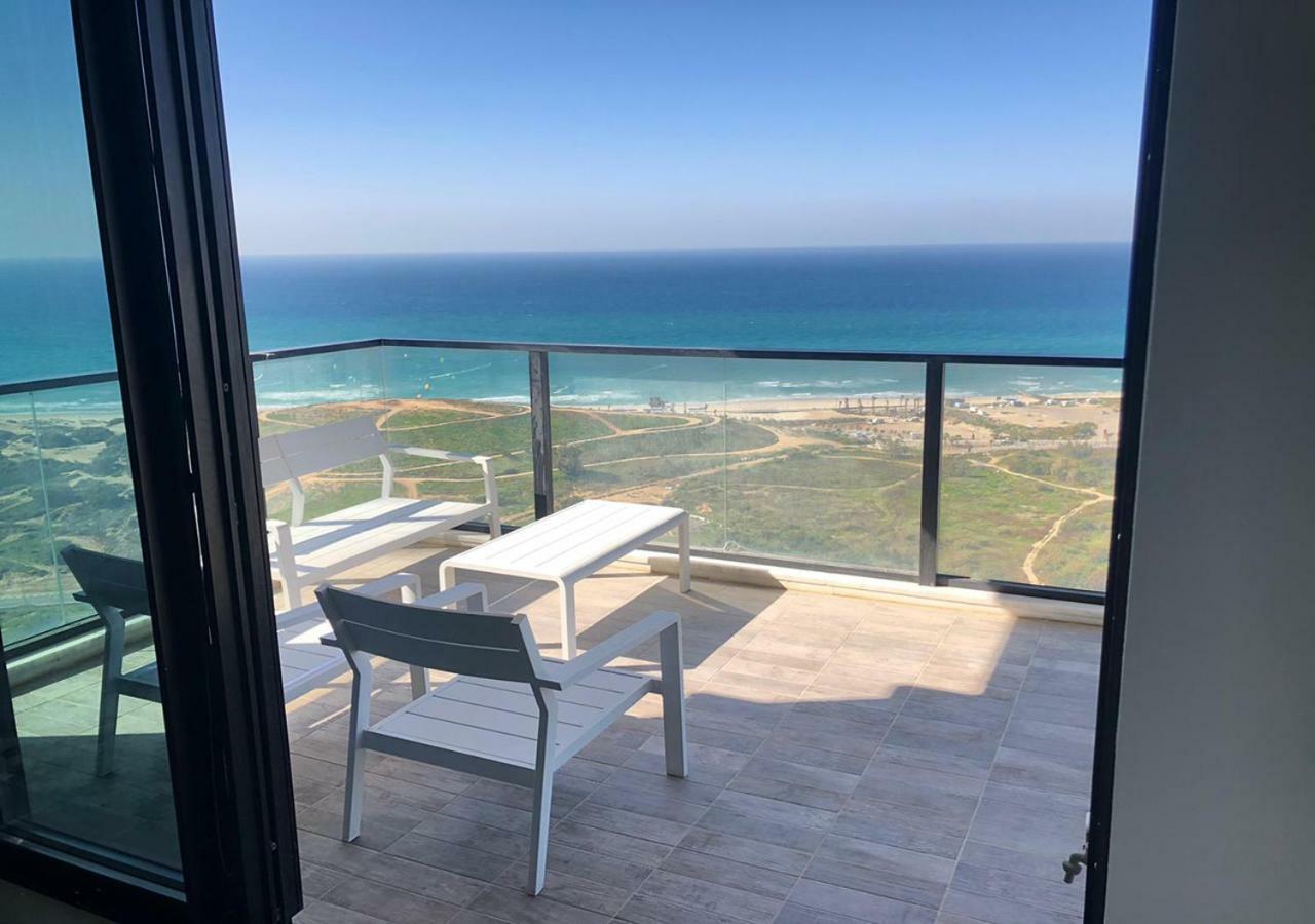 Oַ&O Group- Luxury Apt Tower Best Sea View Bat Yam Εξωτερικό φωτογραφία